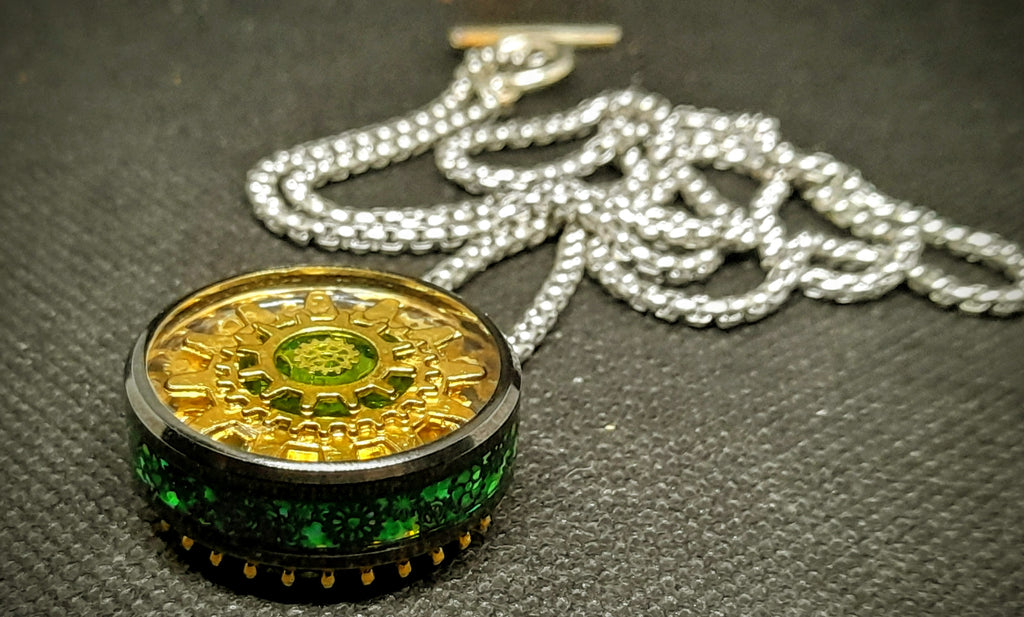 Steampunk  Gear Pendant Necklace – Stainless Steel with Titanium-Plated Chain